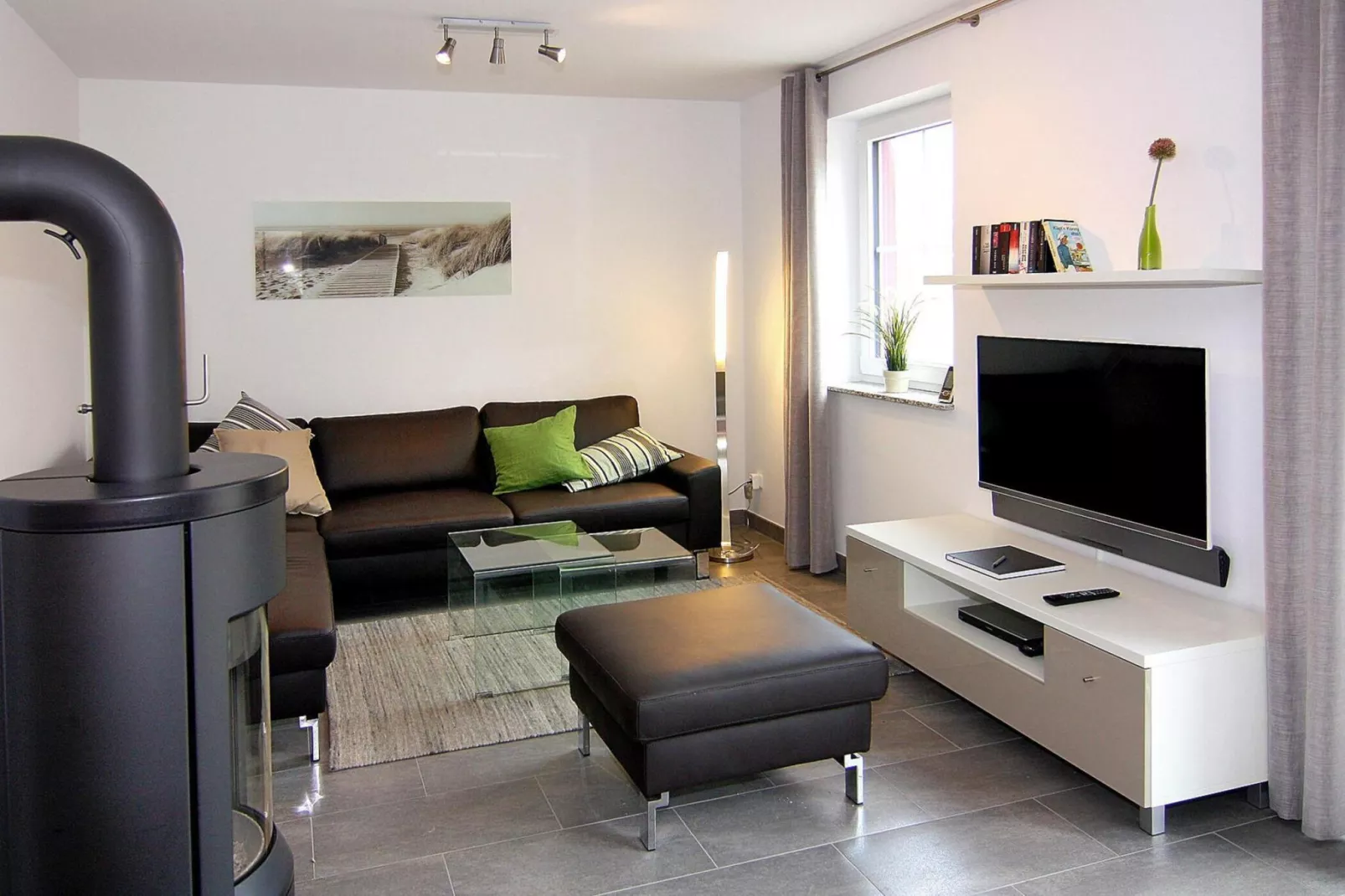 Ferienhaus Lotsenhaus Vieregge-Woonkamer