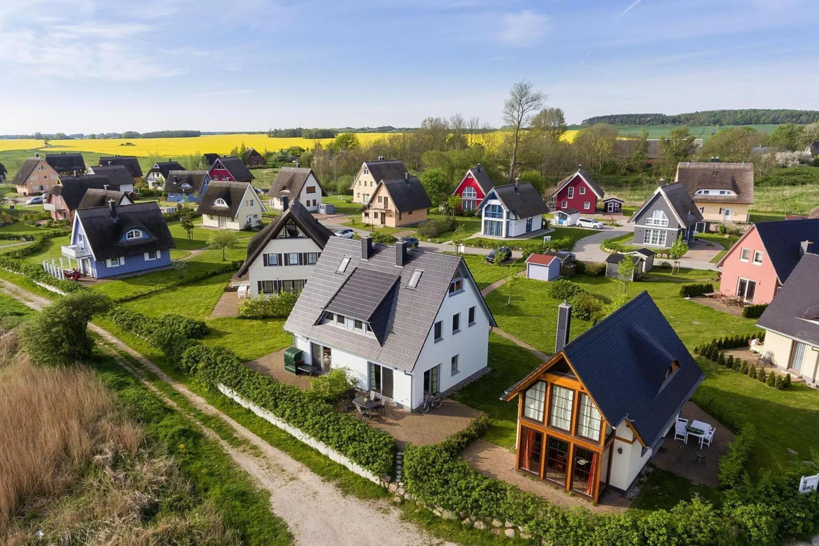 Ferienhaus Lotsenhaus Vieregge-Buitenkant zomer