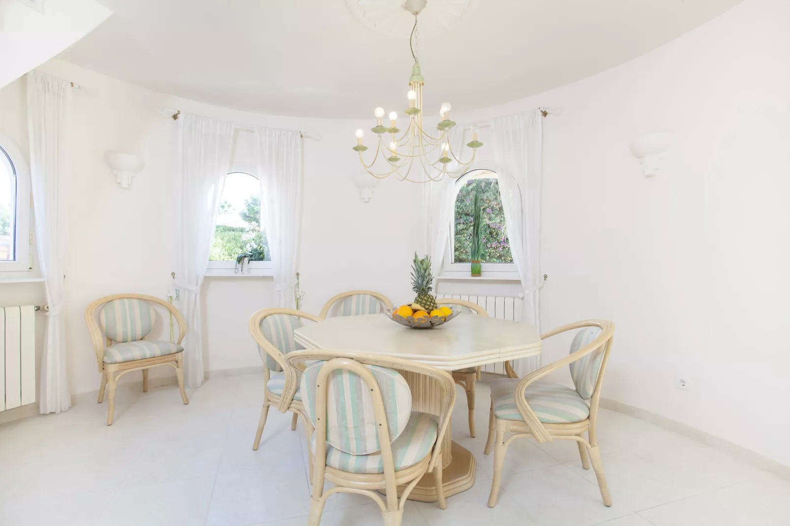 Casa Bel-Eetkamer