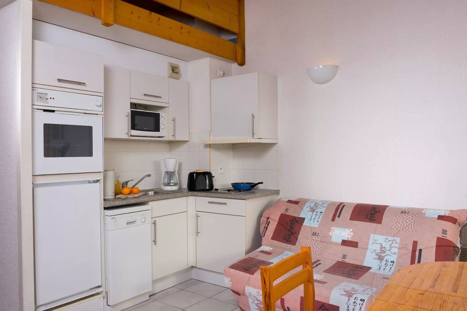 Les Appartements de Moliets 3-Keuken