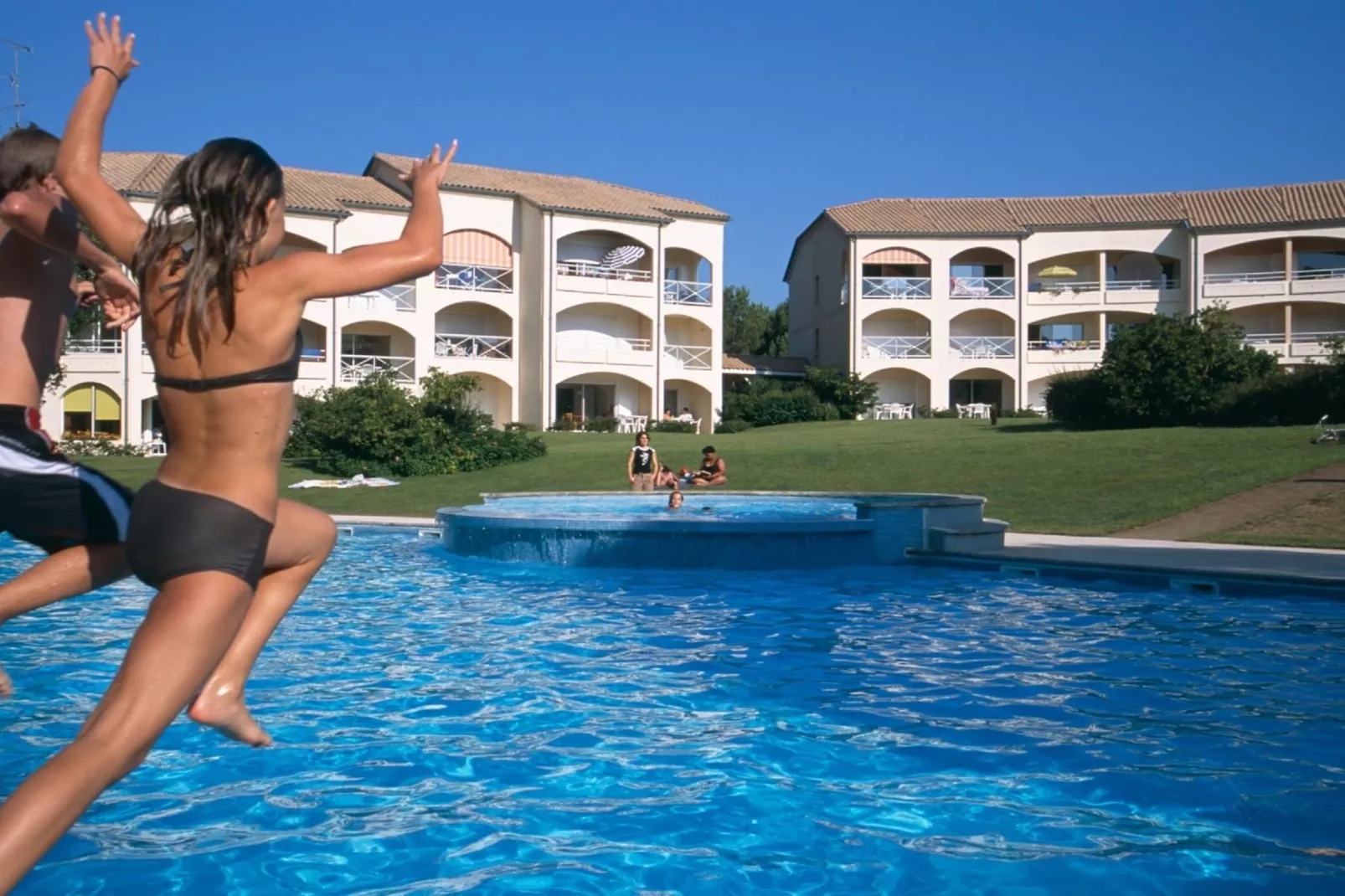 Les Appartements de Moliets 3-Zwembad