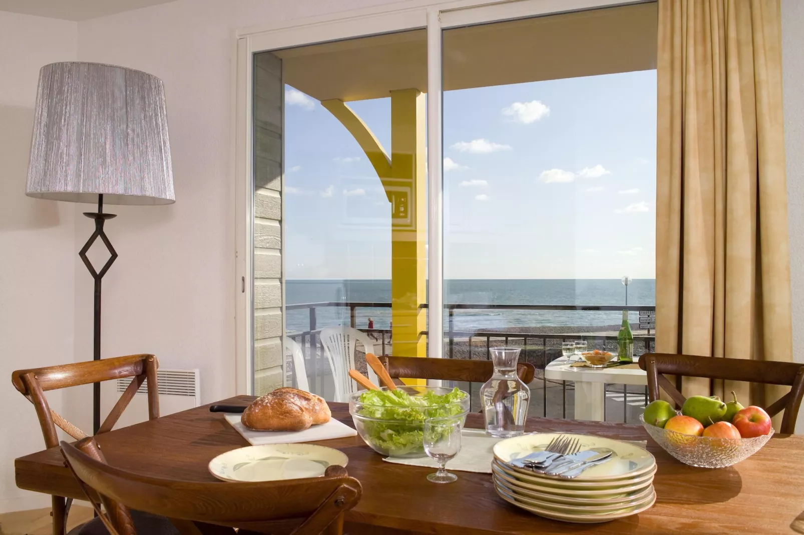 Les Terrasses de la Plage 4-Eetkamer