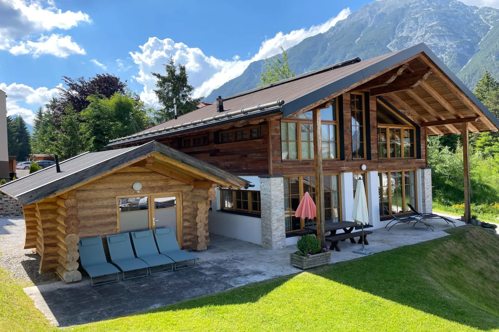 IM WEIDACH Haus 1-Buitenkant zomer