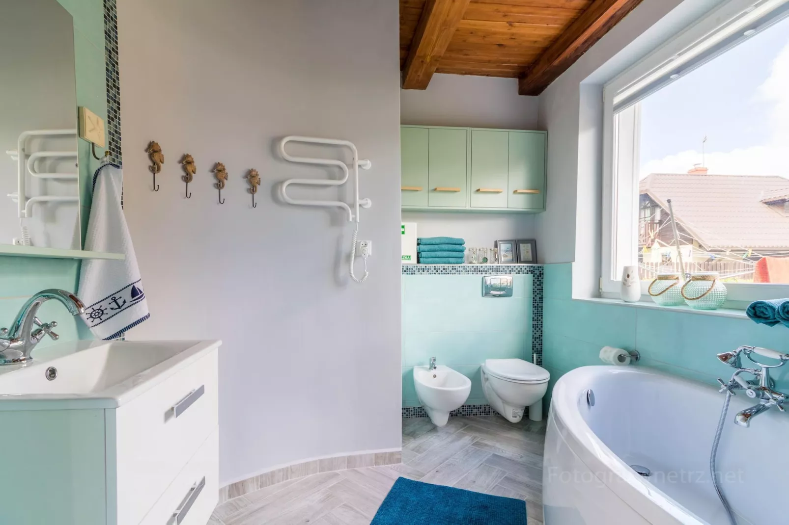 Holiday home Seahorse Rowy-Badkamer