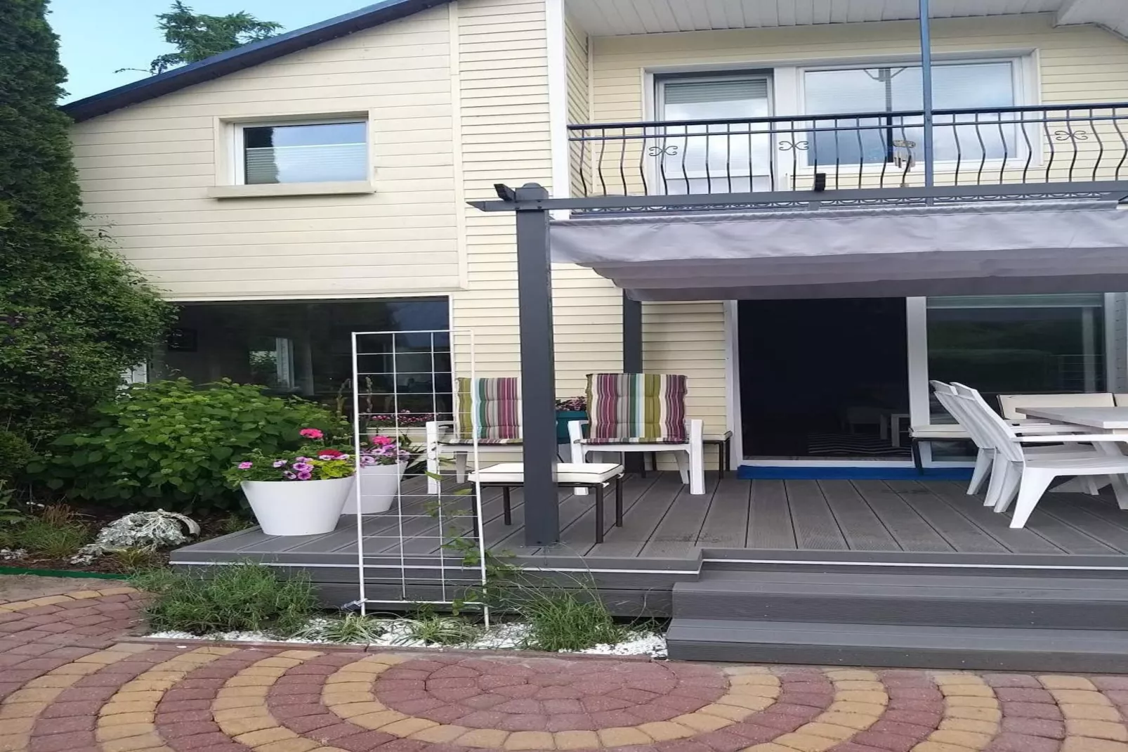 Holiday home Seahorse Rowy-Buitenkant zomer