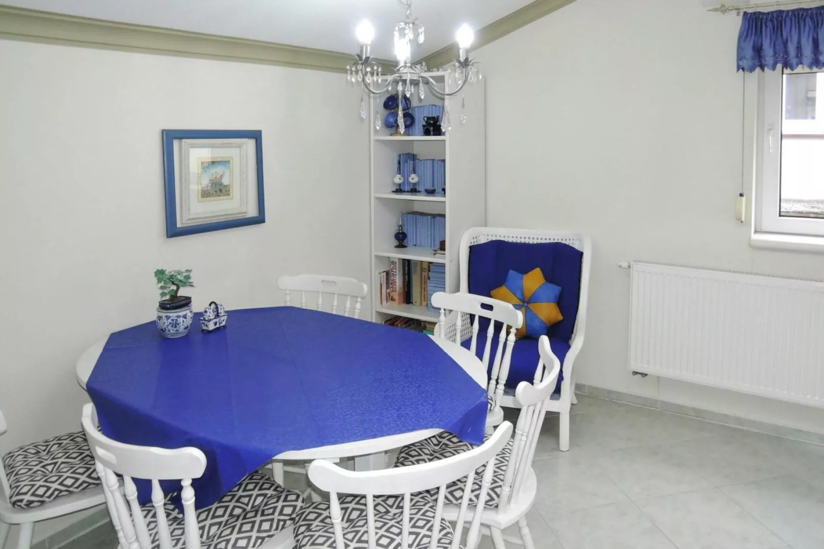 Apartment Miedzyzdroje-Eetkamer