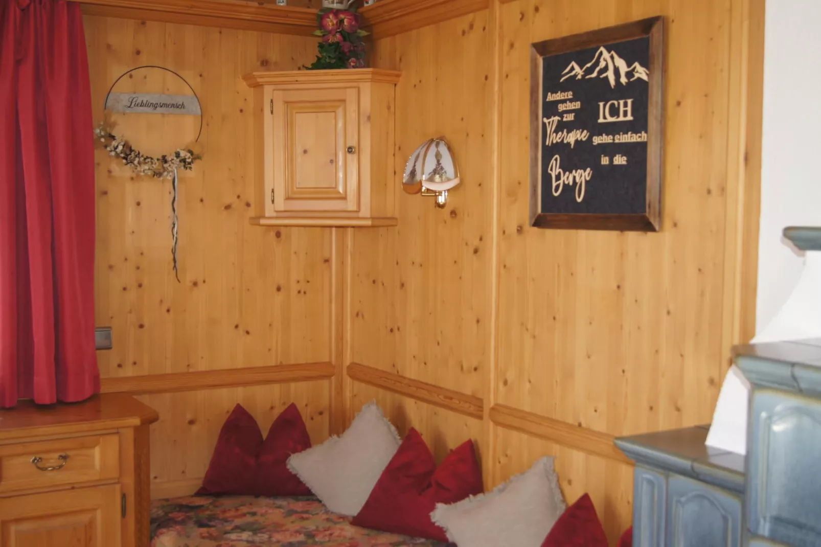 Ferienwohnung Ramona-Woonkamer