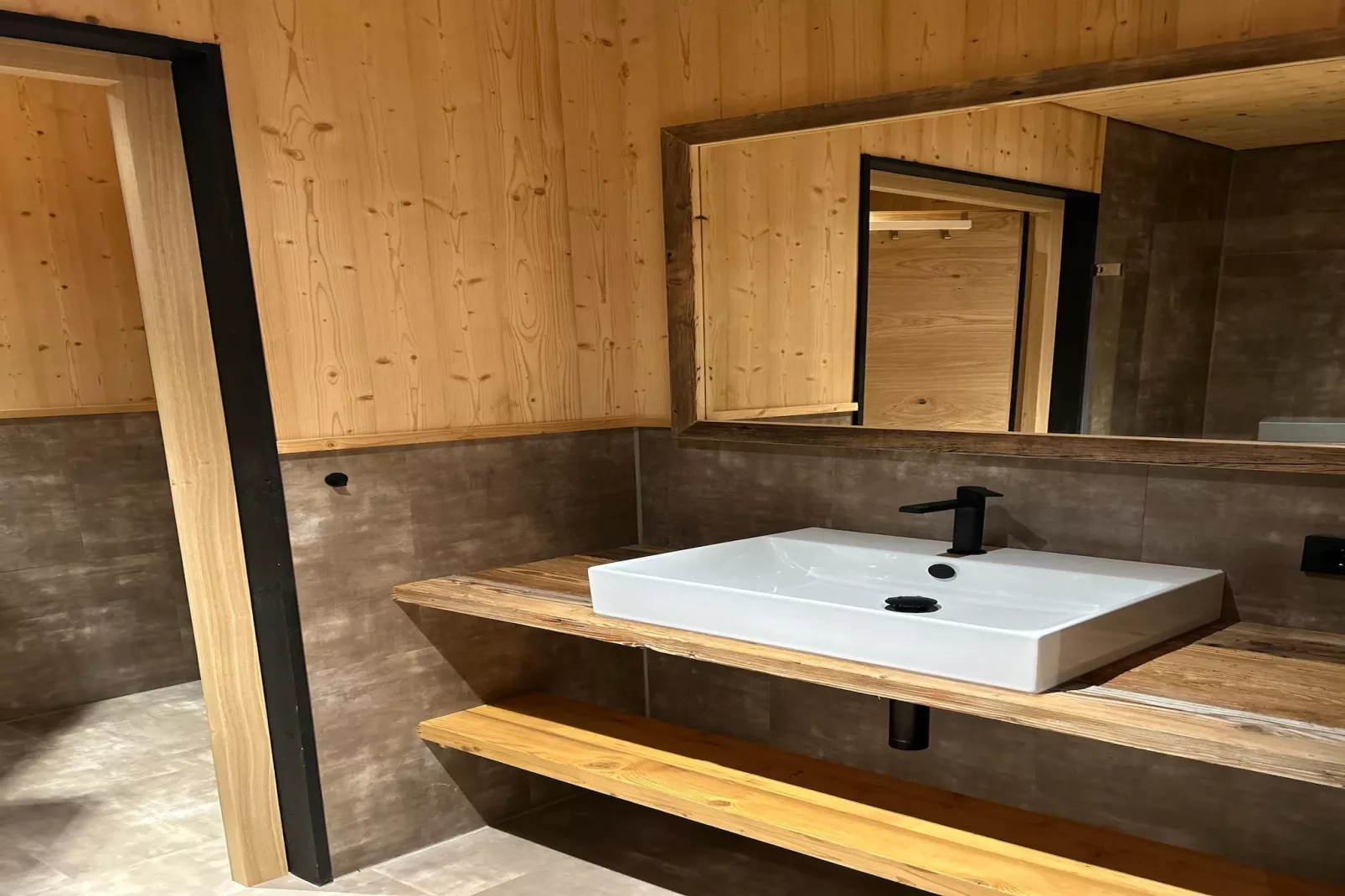 DEIN BICHLBACH Chalet klein-Badkamer