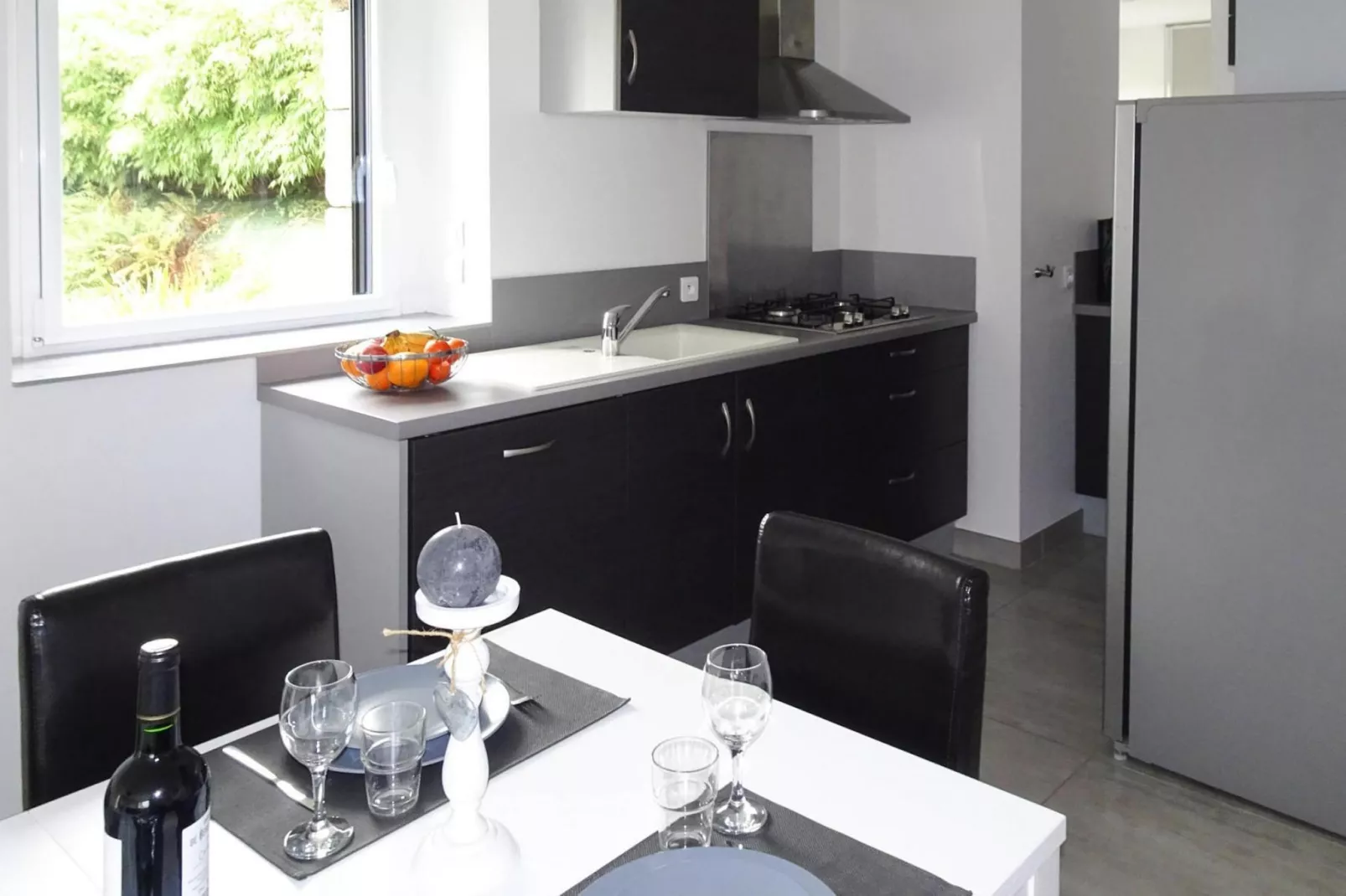 Maison de vacances Ploumilliau-Eetkamer