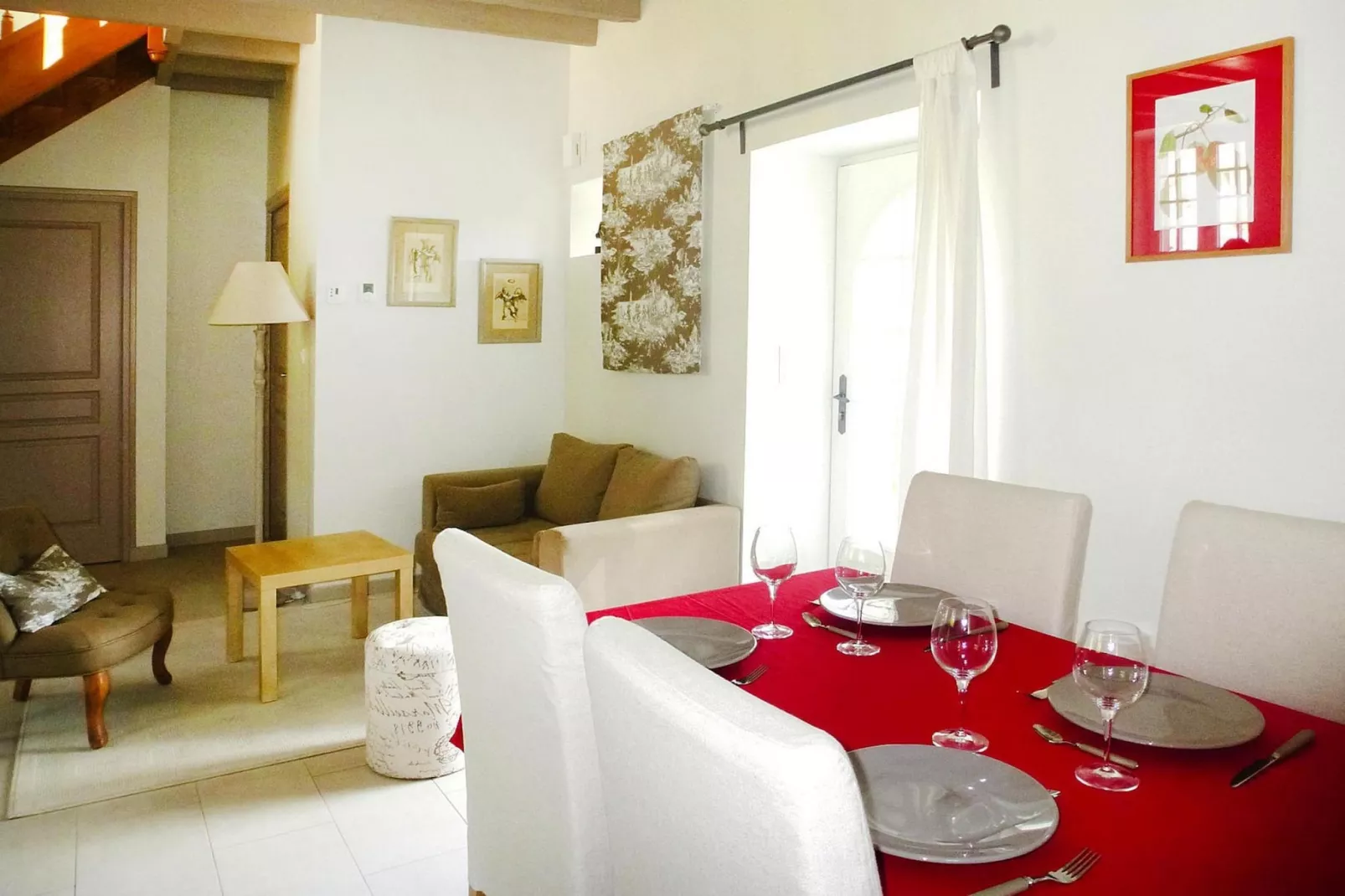 Beautiful country house on common property Plougrescant-Eetkamer