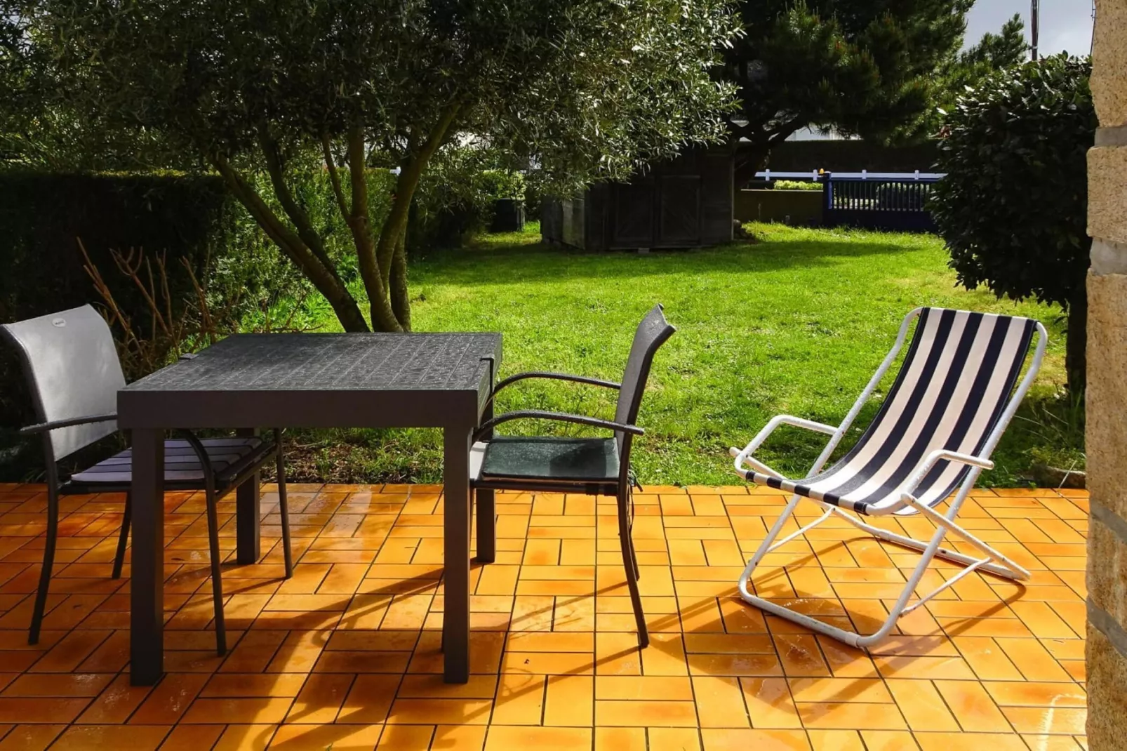 Semi-detached house Damgan-Terrasbalkon