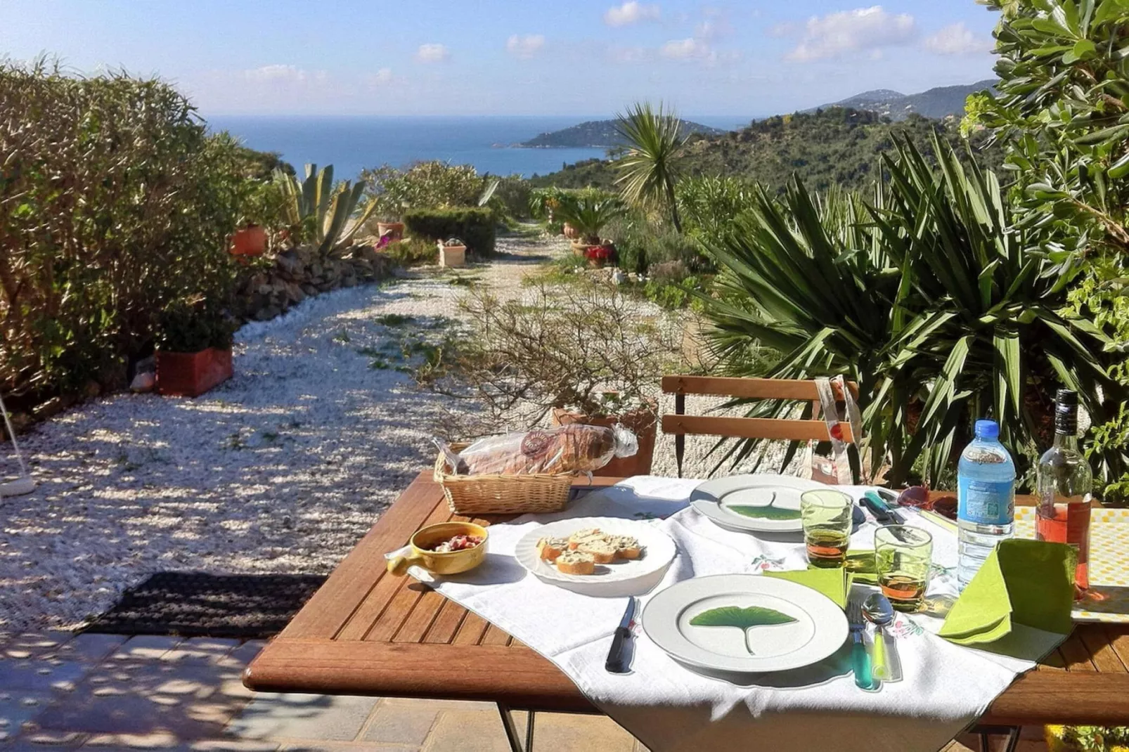 Reihenhaus in Le Lavandou-Terrasbalkon