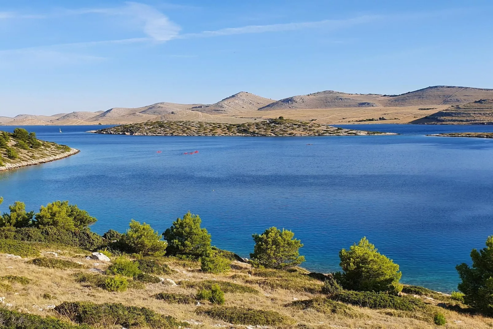 Holiday flat Kuco Starigrad Paklenica-3-Raum-App SD44 A01 ca 58 qm bei Belegung mit 5 Pers-Gebieden zomer 5km