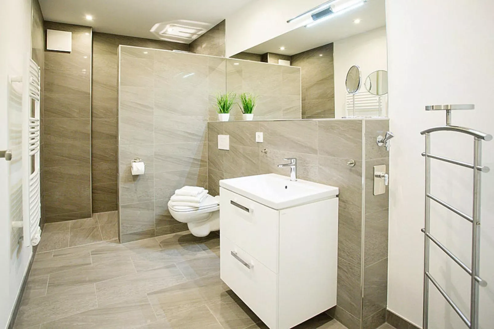 Apartment 75 qm mit Spreeblick-Badkamer