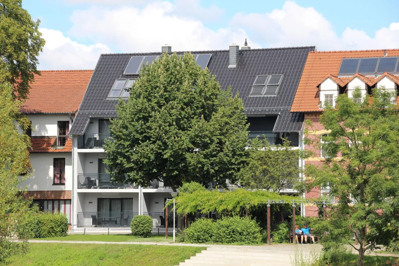 Apartment 75 qm mit Spreeblick-Buitenkant zomer