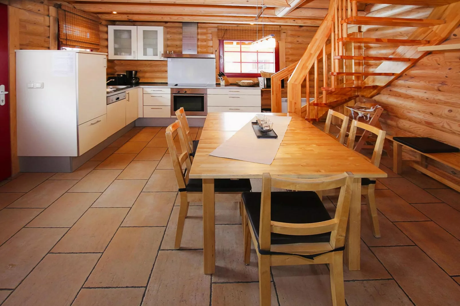 4 Personen-Eetkamer