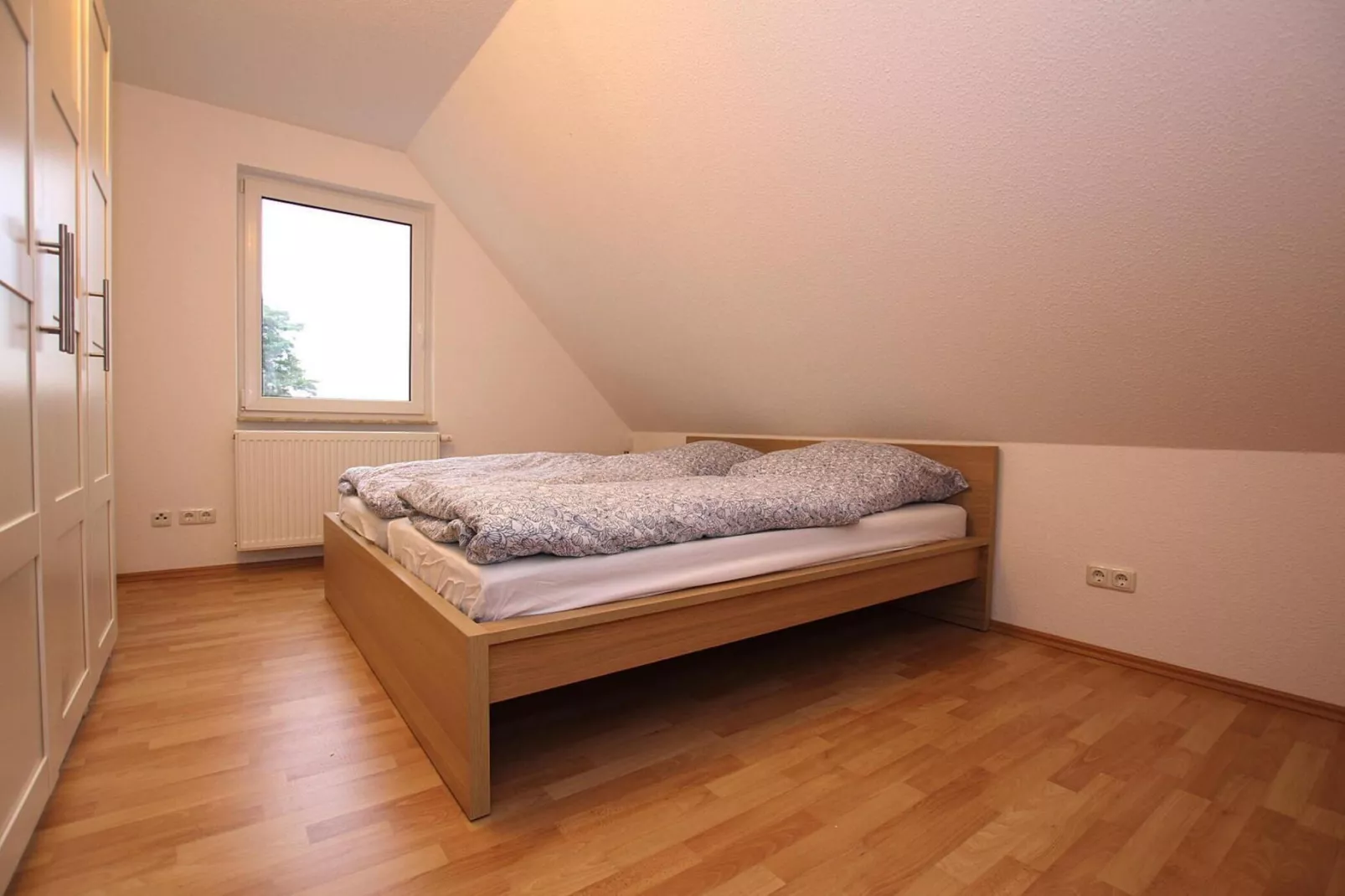 Kiebitz neu 100 qm-Slaapkamer
