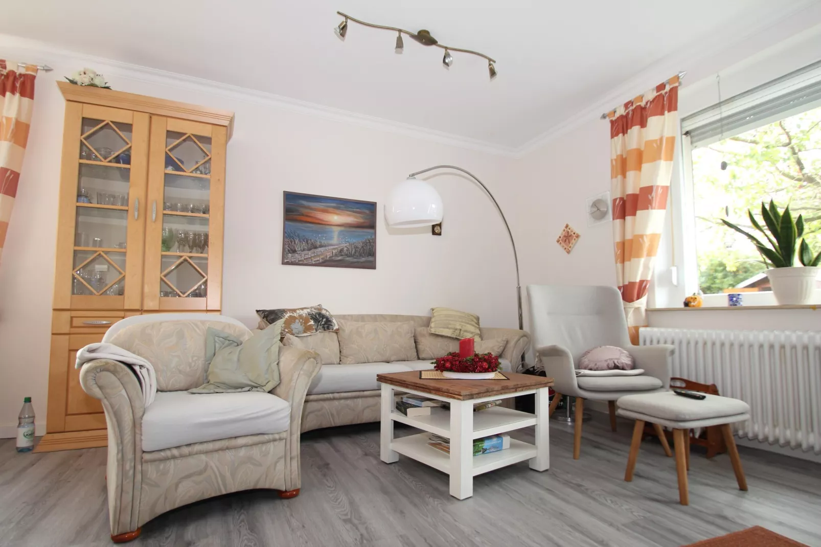 Bungalow Berumbur-Woonkamer