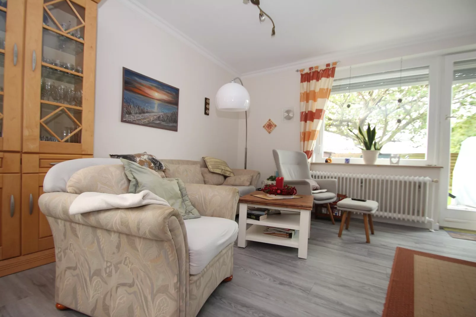 Bungalow Berumbur-Woonkamer