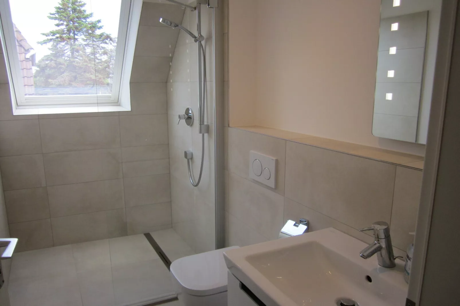 Apartementhaus Helene Wohnung 4  - Westerland-Badkamer