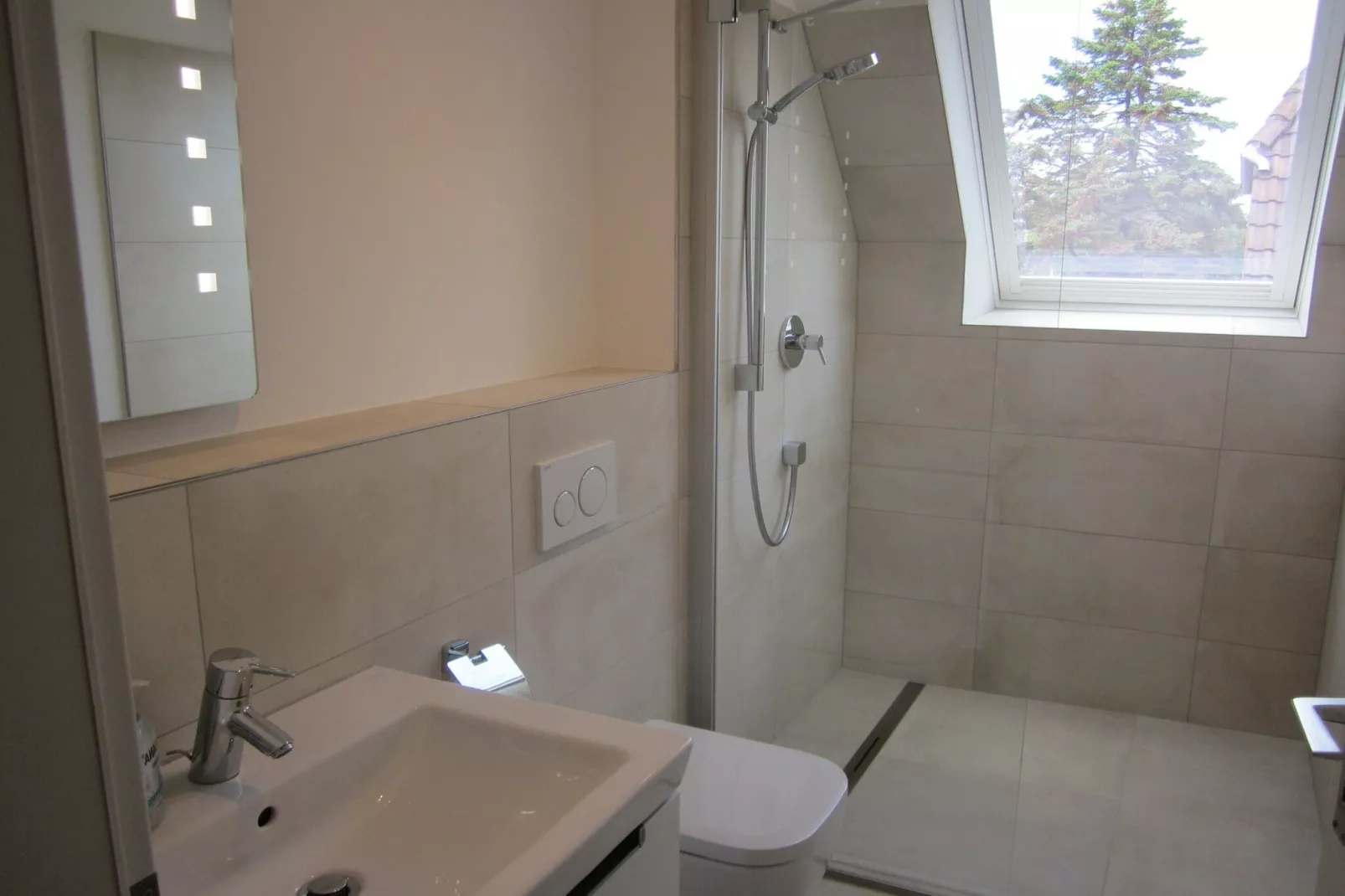 Apartementhaus Helene Wohnung 4  - Westerland-Badkamer