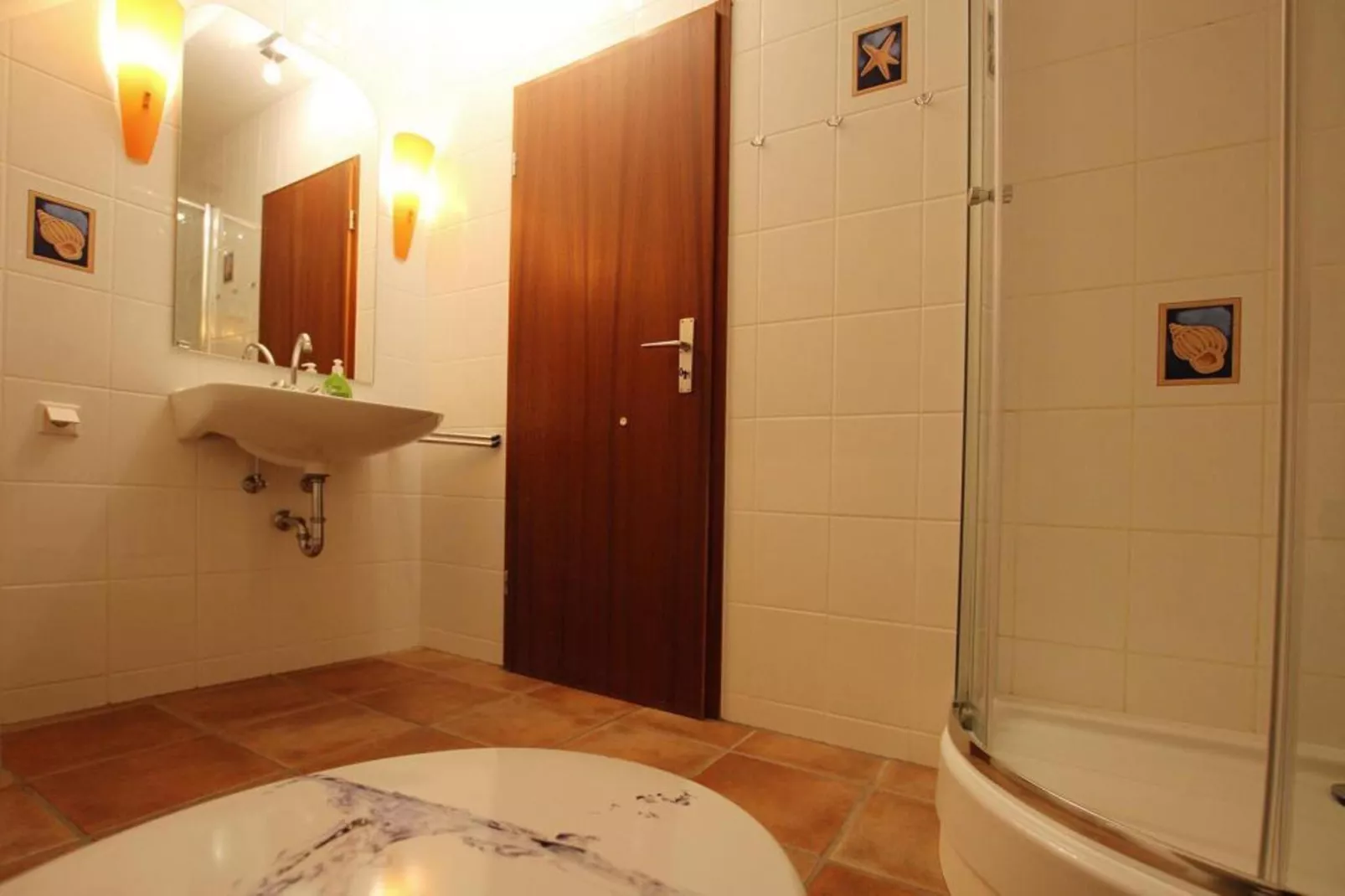 Apartementhaus Helene Wohnung 3 - Westerland-Badkamer