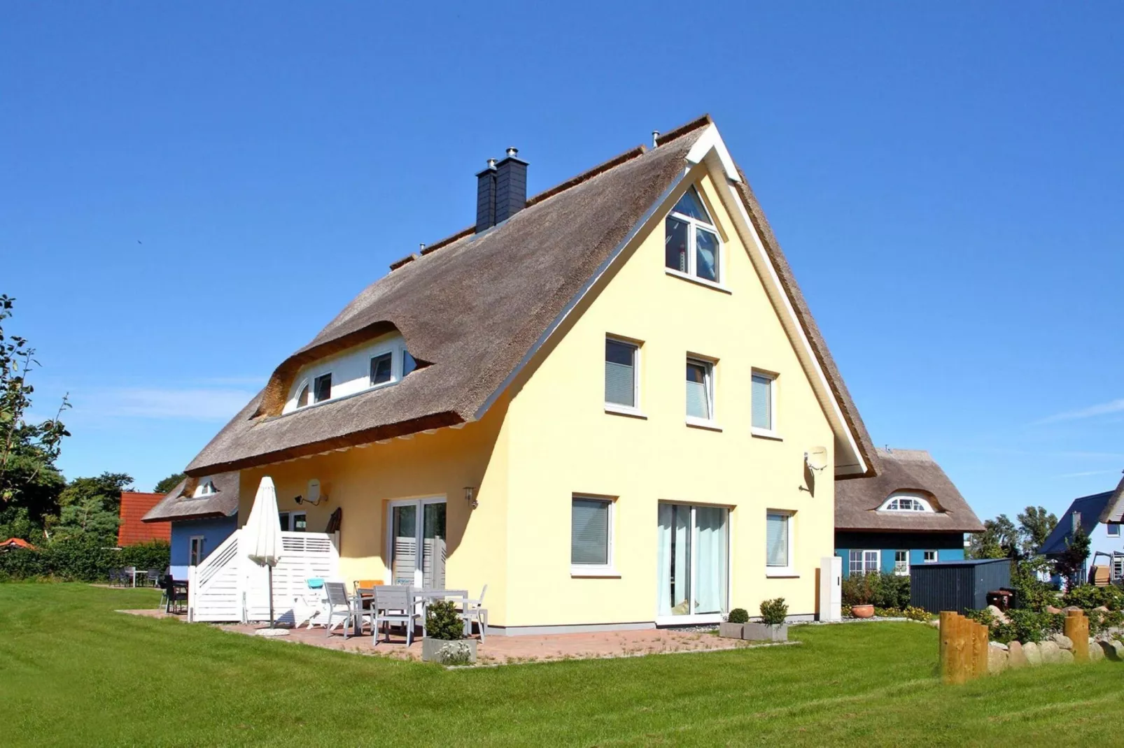 Doppelhaus Westwind Vieregge-Buitenkant zomer