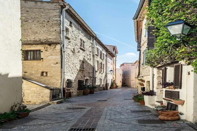 Appartement au Cœur du Centre-Ville d'Antibes-Gebieden zomer 1km