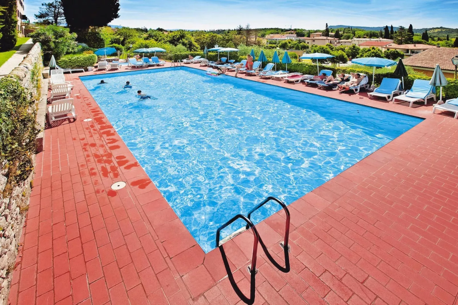 Residence La Filanda, Costermano-bilo classic mansarde-Zwembad