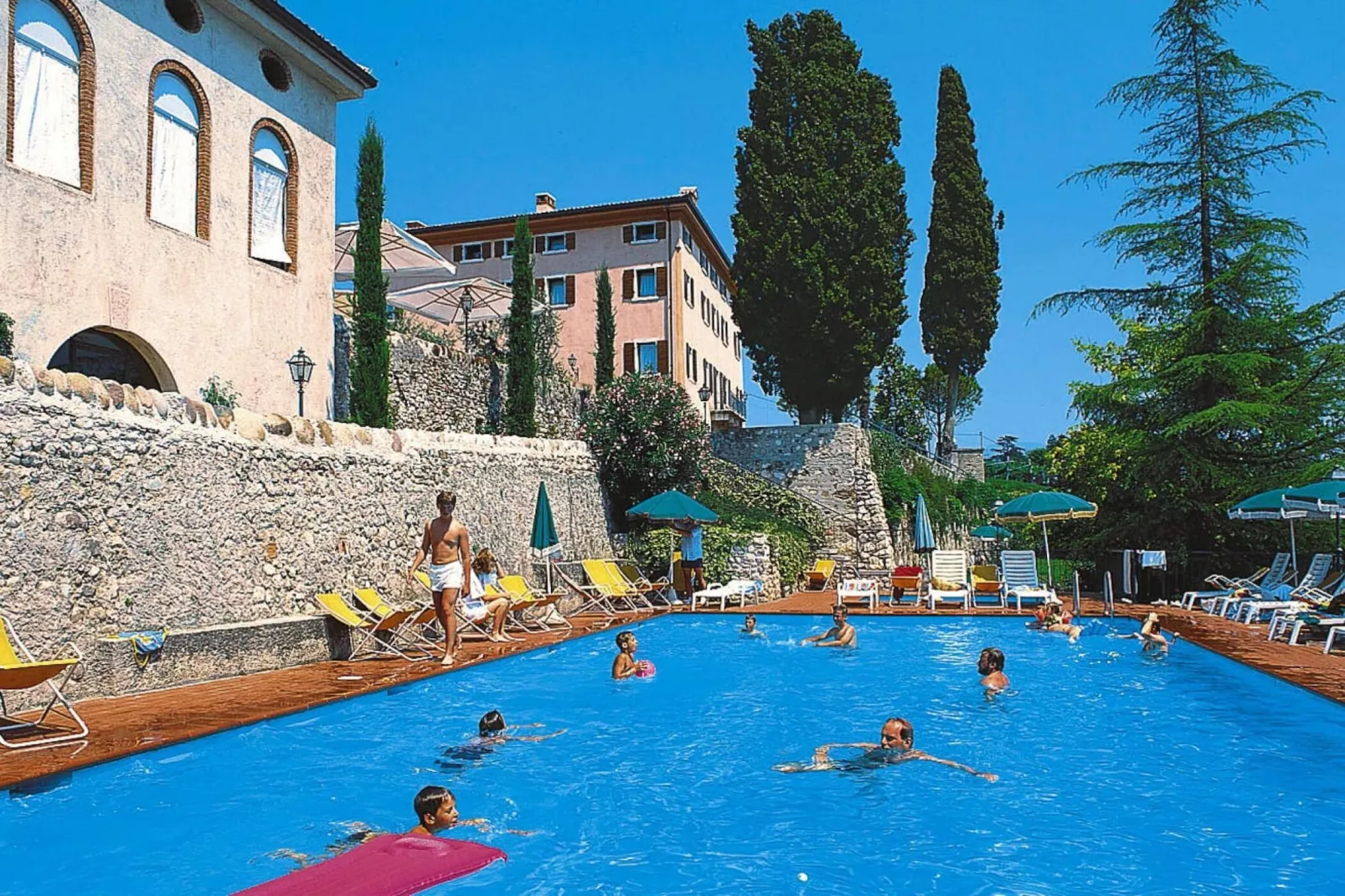 Residence La Filanda, Costermano-bilo classic mansarde-Zwembad