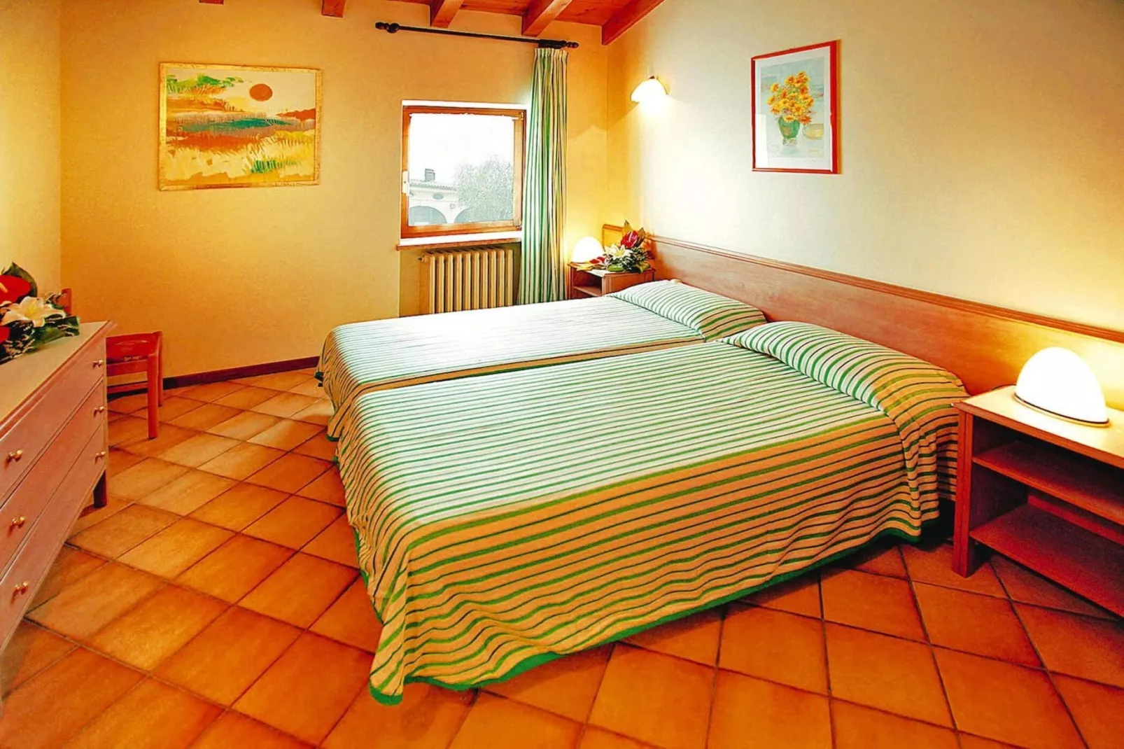 Residence La Filanda, Costermano-bilo classic mansarde-Slaapkamer