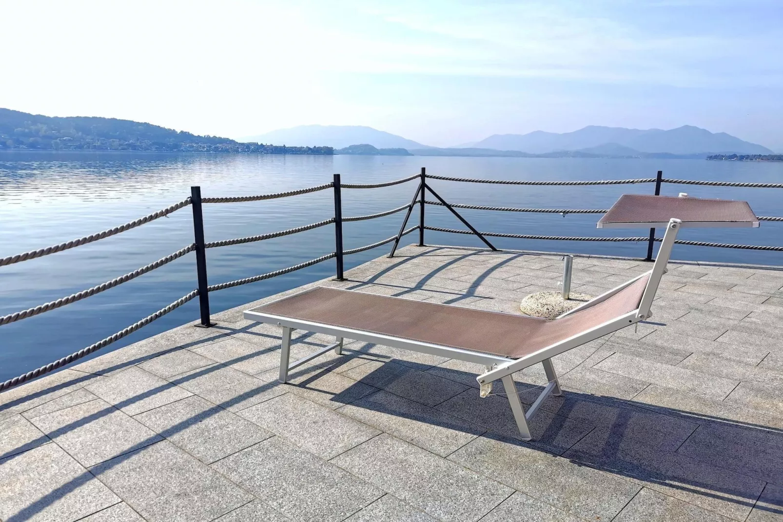 Residence Antico Verbano Meina-Bilo 3J - 3 pers-Waterzicht