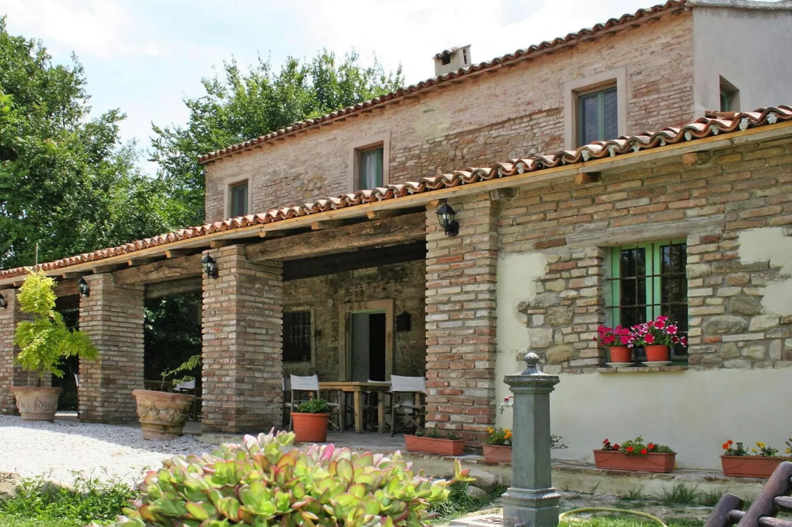 Holiday resort Casa Mare Vallugola di Gabicce Vallugola-Mono Tipo 2-Buitenkant zomer