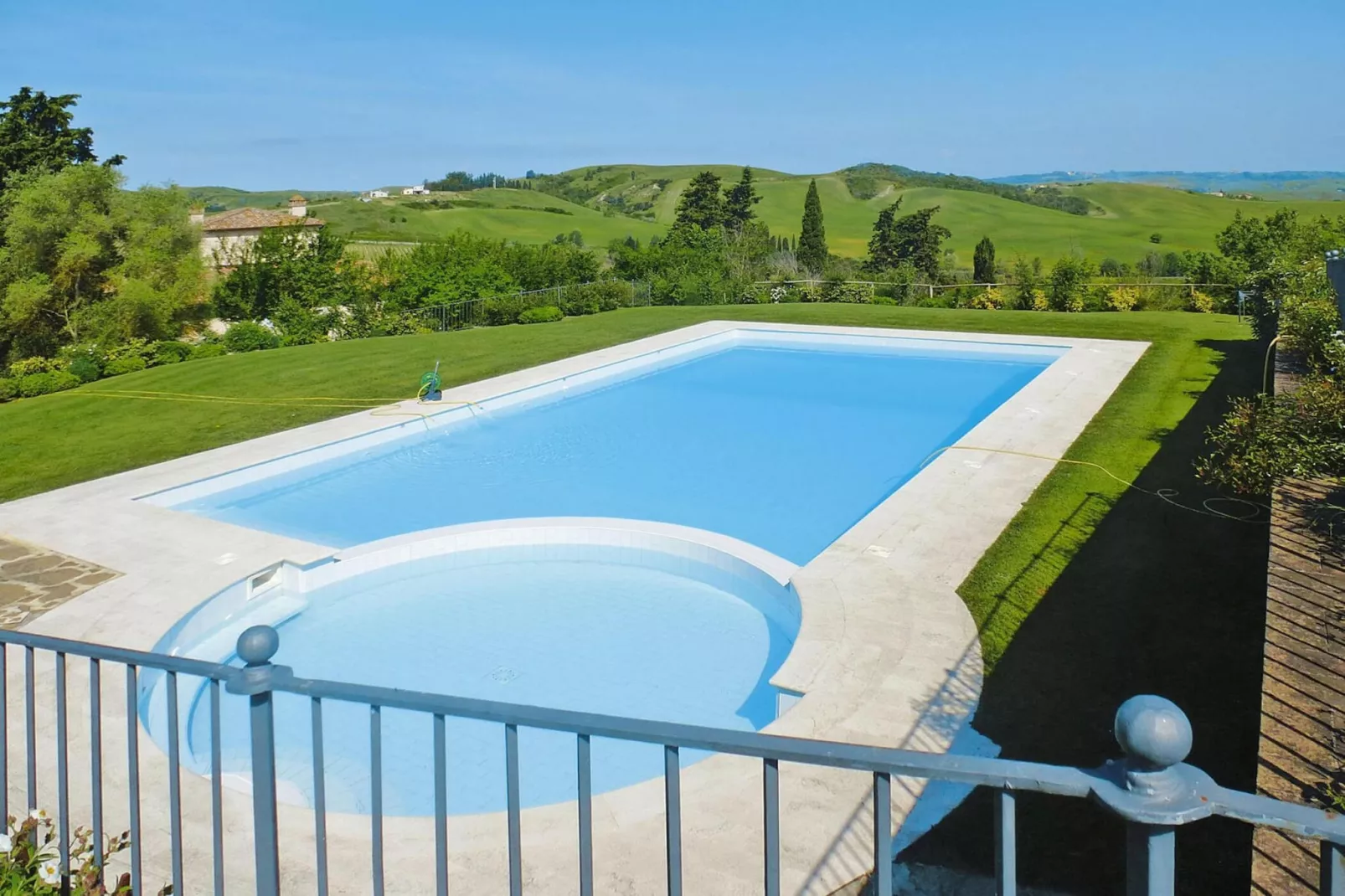 Ferienanlage Borgo della Meliana Gambassi Terme Typ Trilo Lux-Zwembad