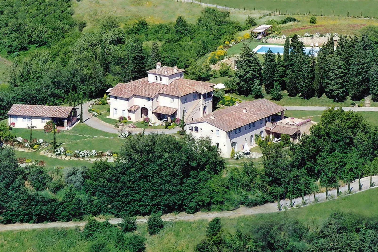 Ferienanlage Borgo della Meliana Gambassi Terme Typ Trilo Lux-Uitzicht zomer