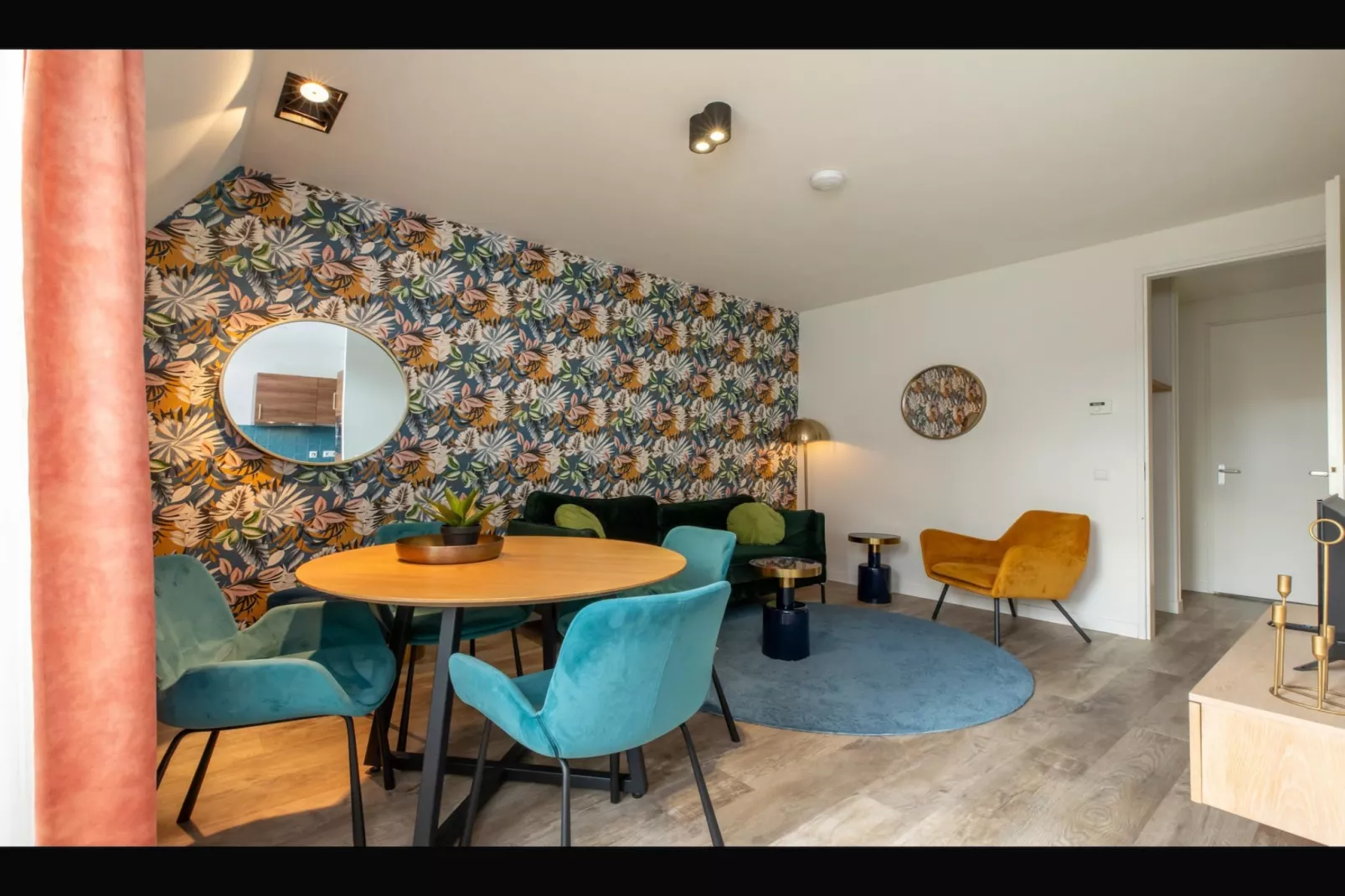 Vakantiehuisje Langstraat 29B Zoutelande 4 Personen  Comfortabel Verblijf-Eetkamer