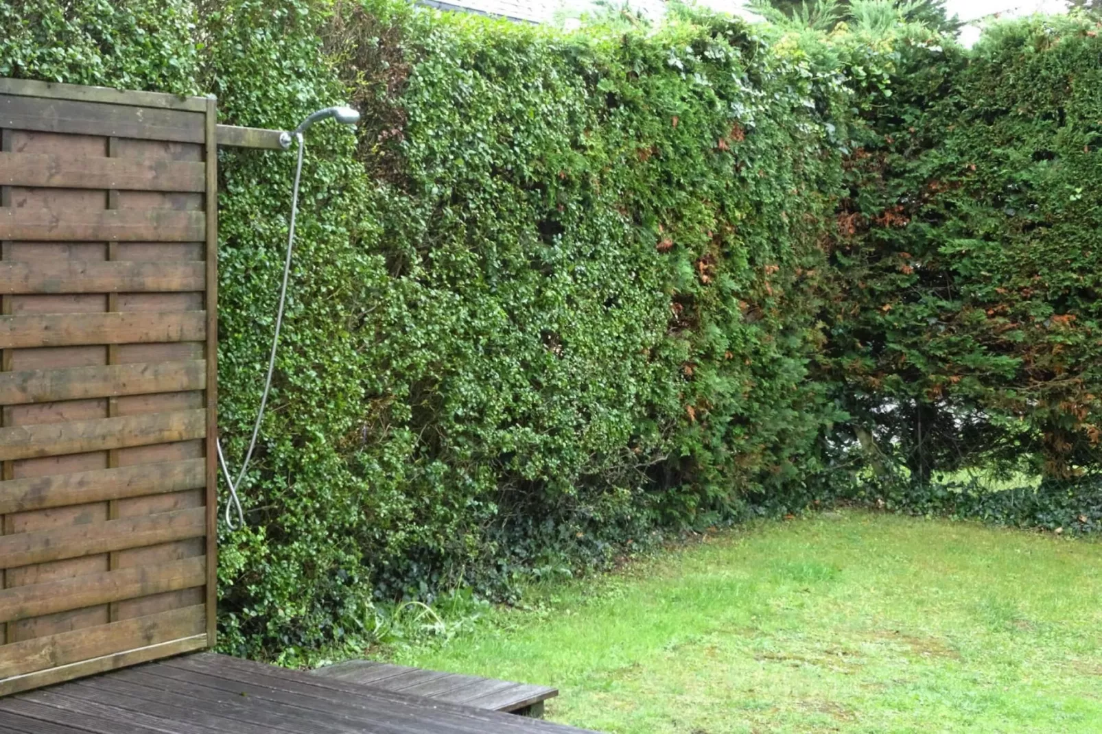 Holiday home Portbail-Tuinen zomer
