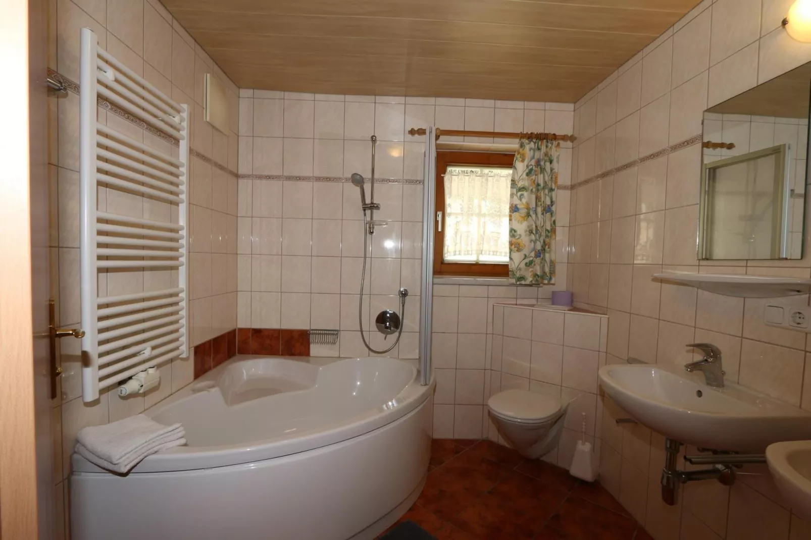 Ferienwohnung Joe-Badkamer