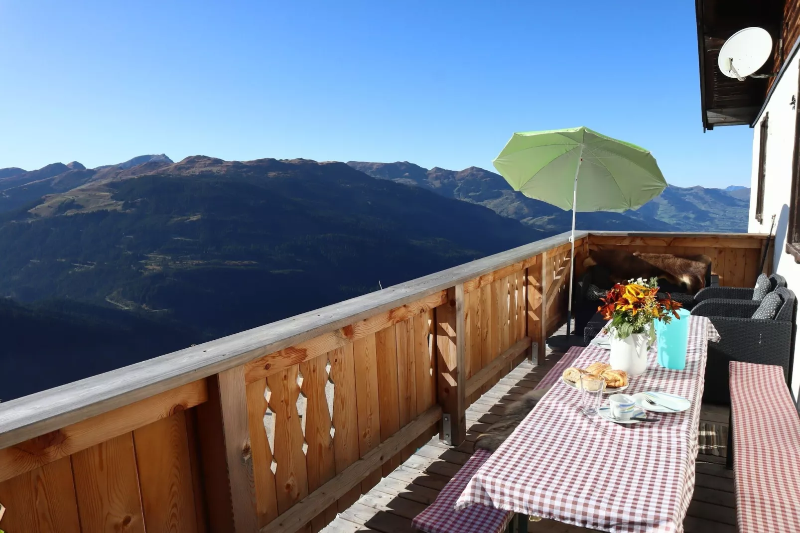 Almhütte Gipfelblick-Terrasbalkon