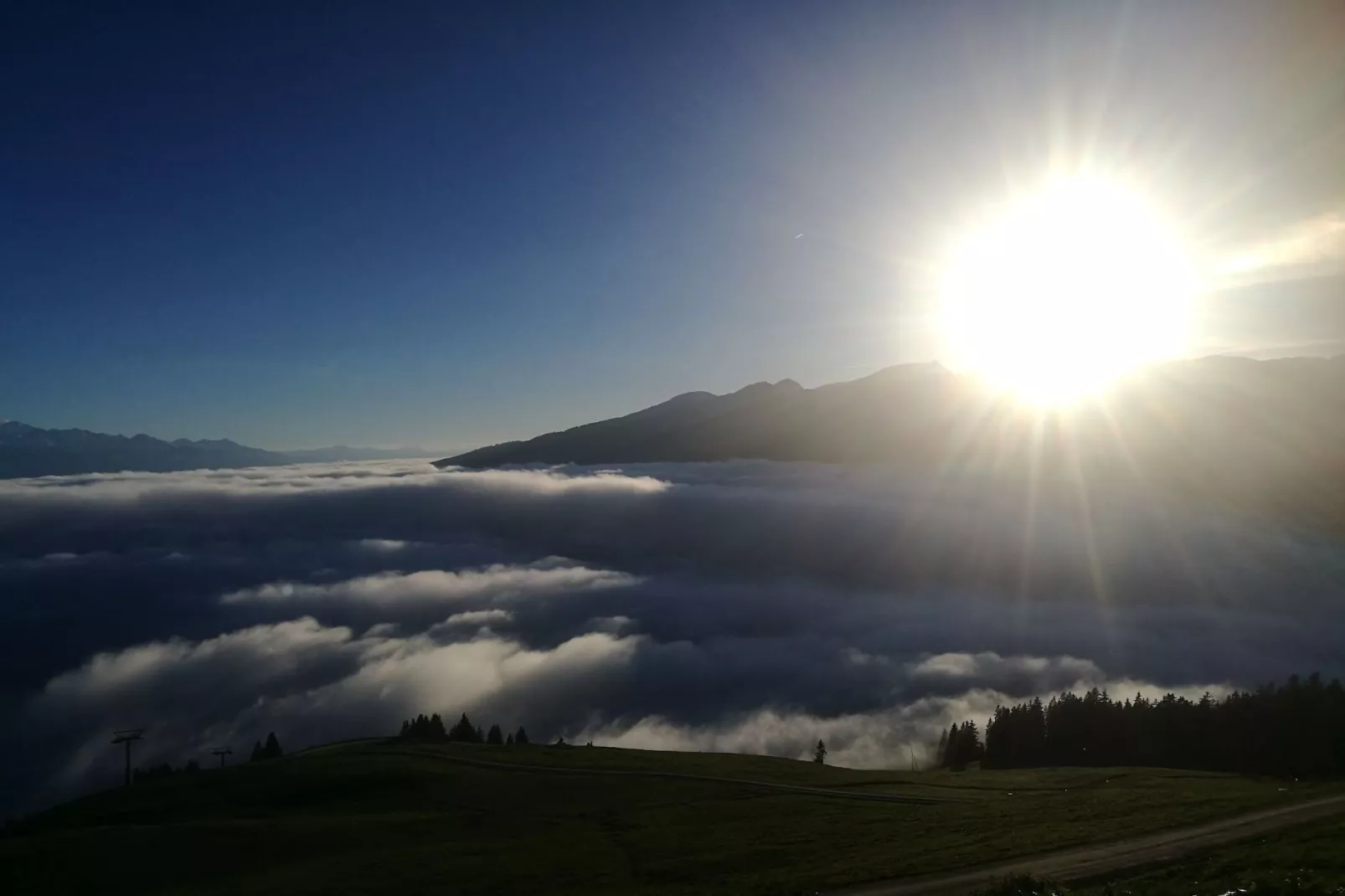 Almhütte Gipfelblick-Uitzicht zomer
