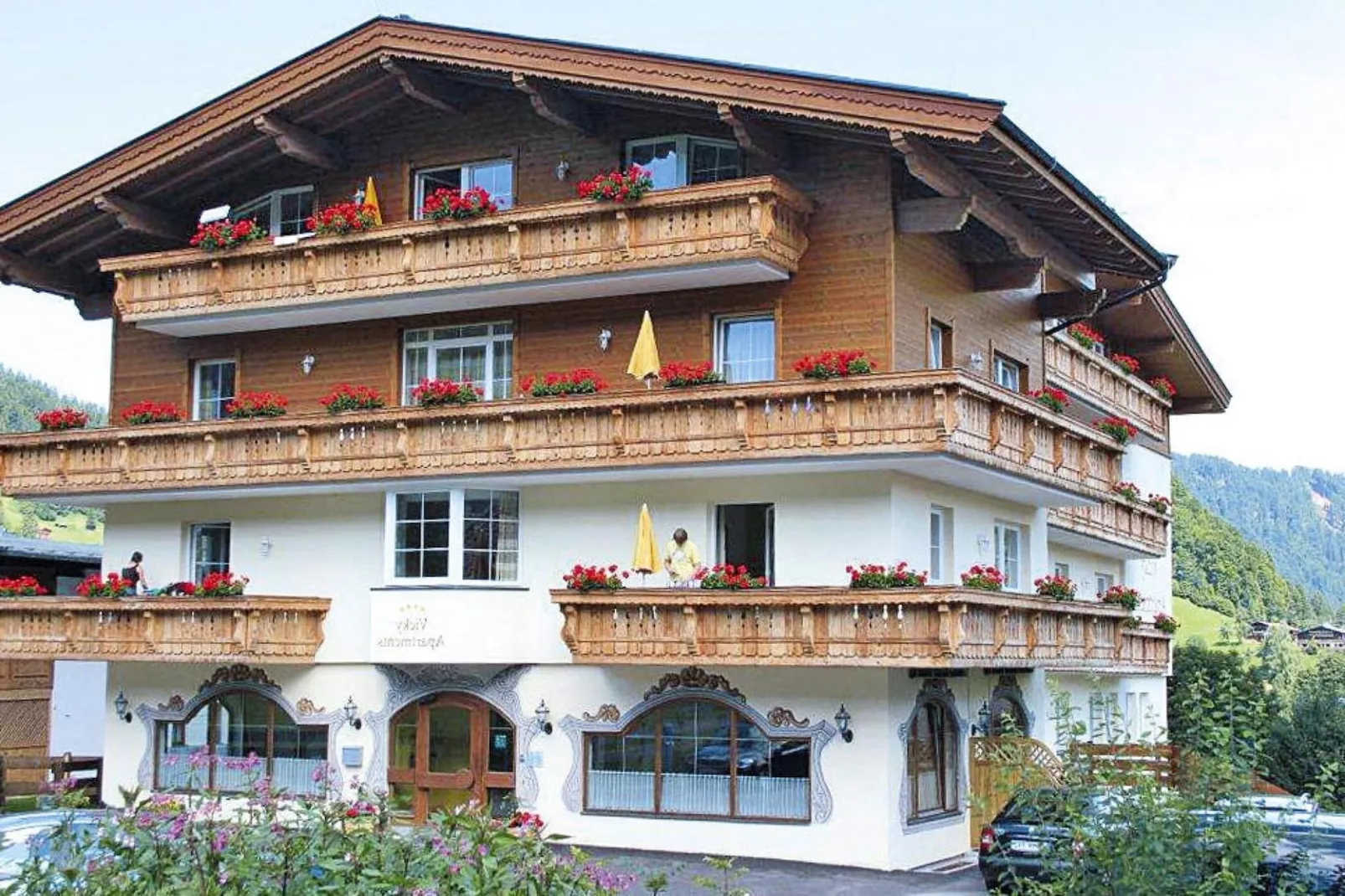 Vicky Apartments-Buitenkant zomer