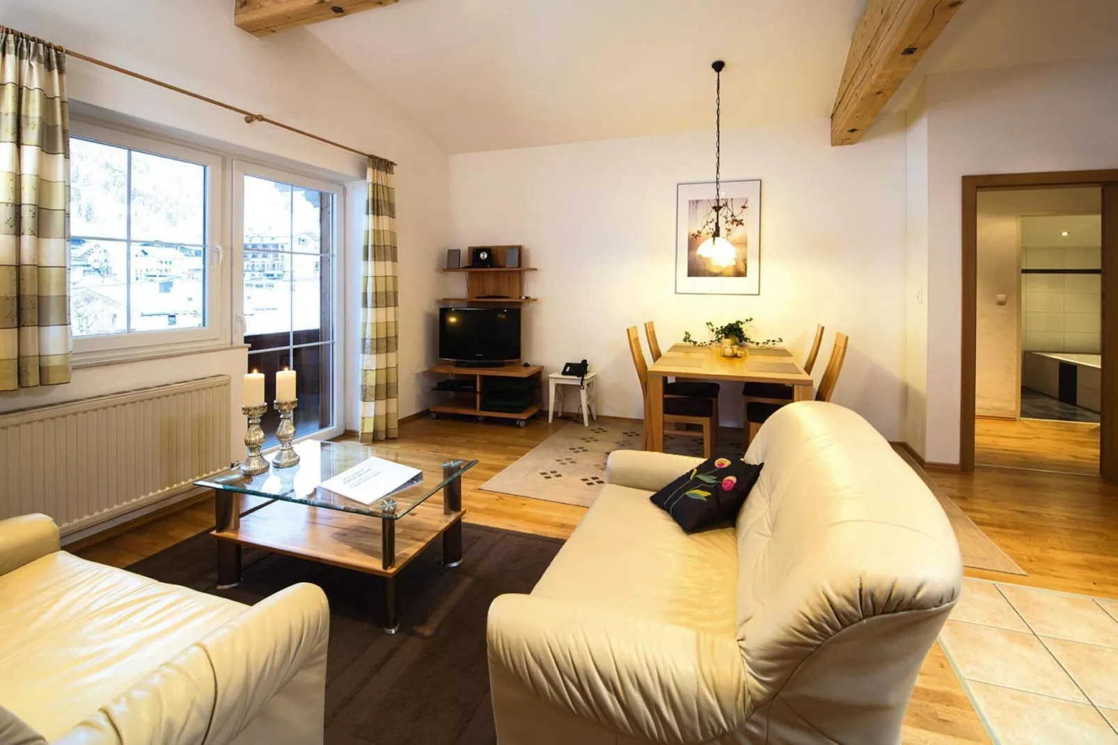 Vicky Apartments-Woonkamer