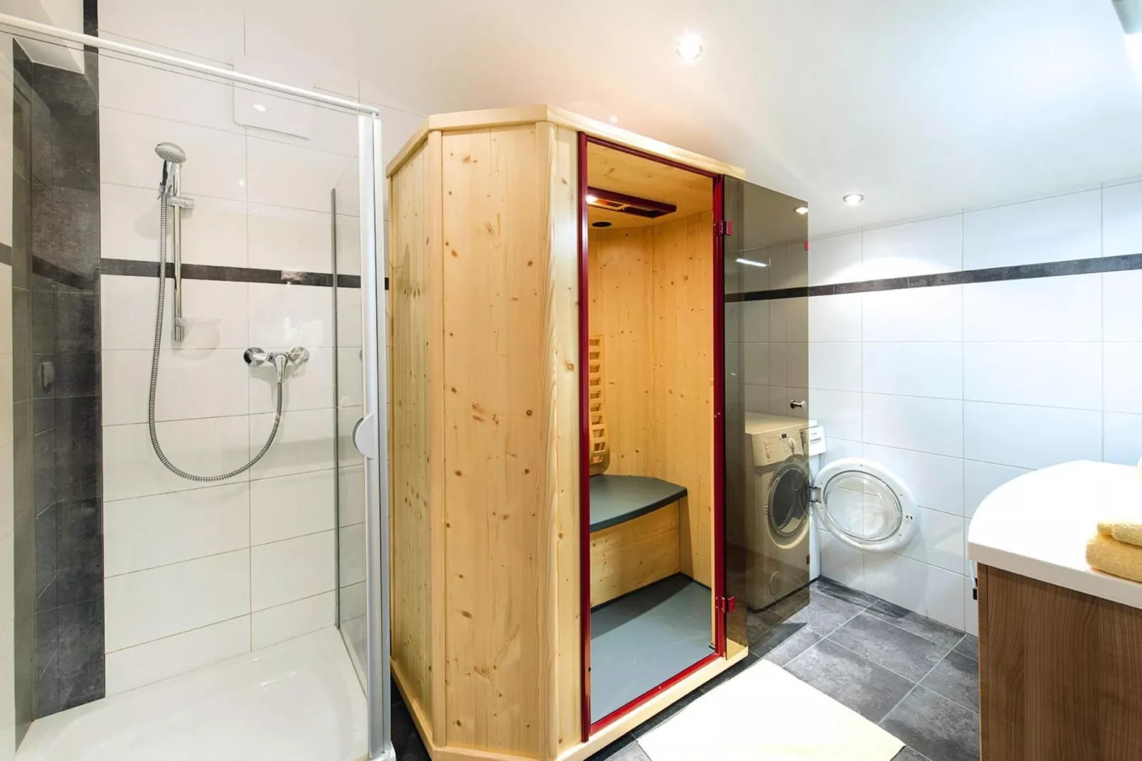Vicky Apartments-Badkamer