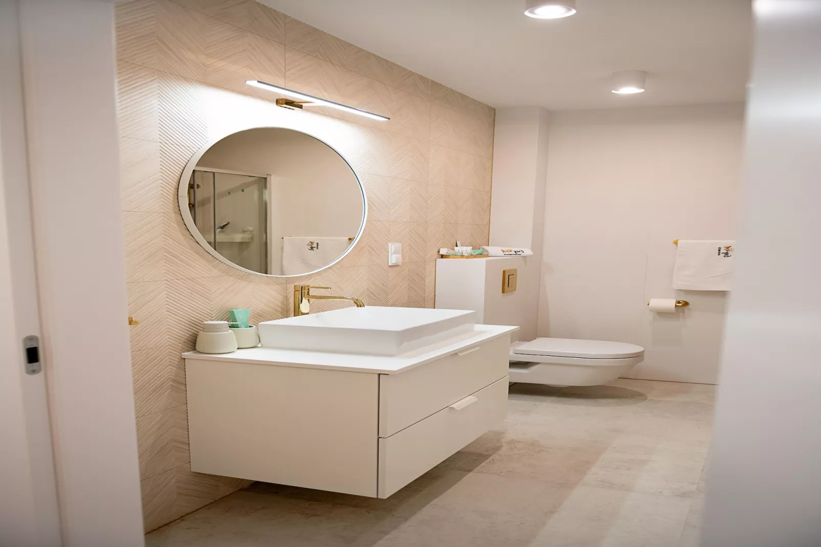 Apartament Powst Wlkp 16C/9 Pobierowo-Badkamer