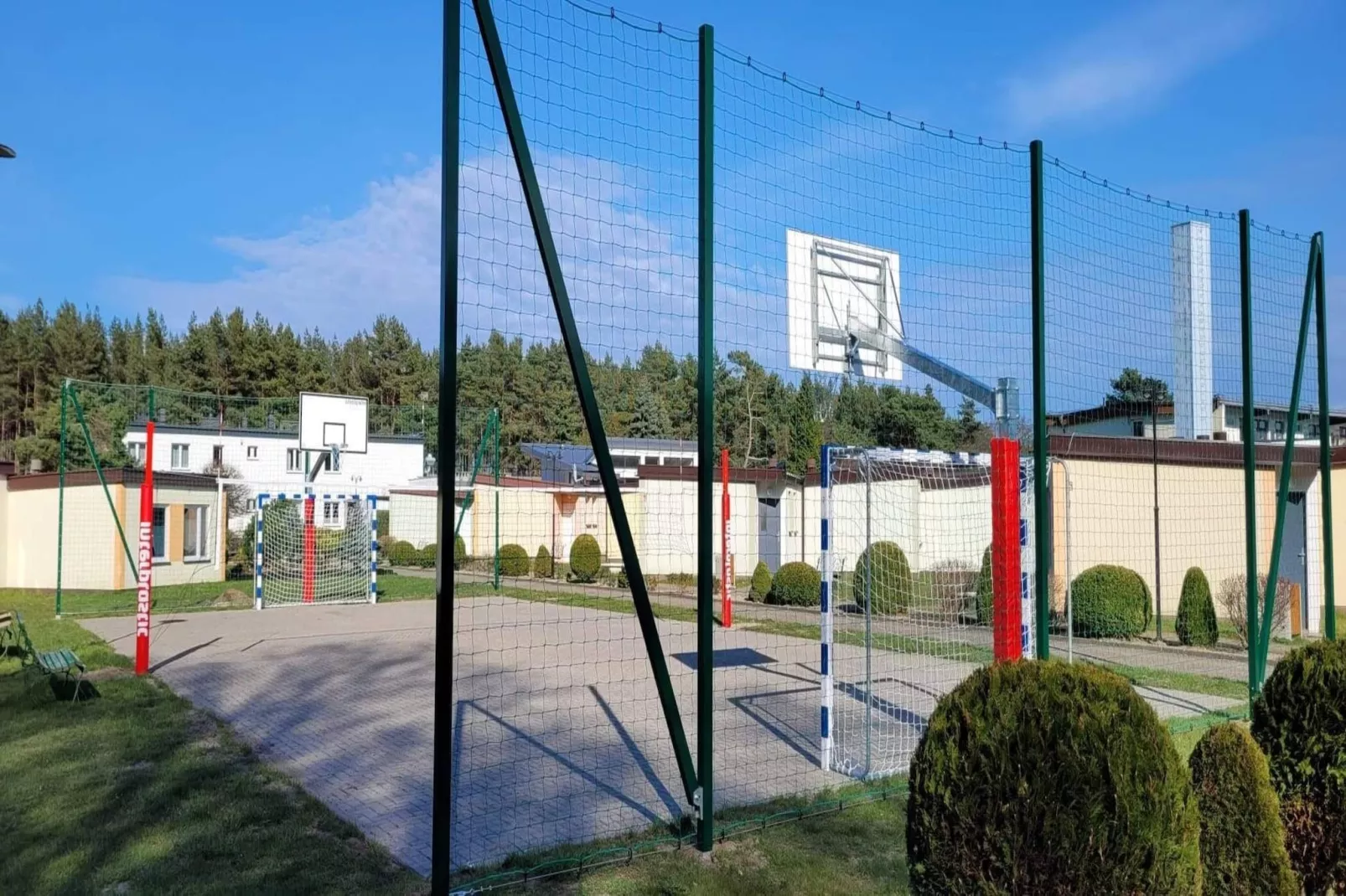 Domki wakacyjne JAROSZOWIEC domki 1-pokojowe Łazy-Parkfaciliteiten