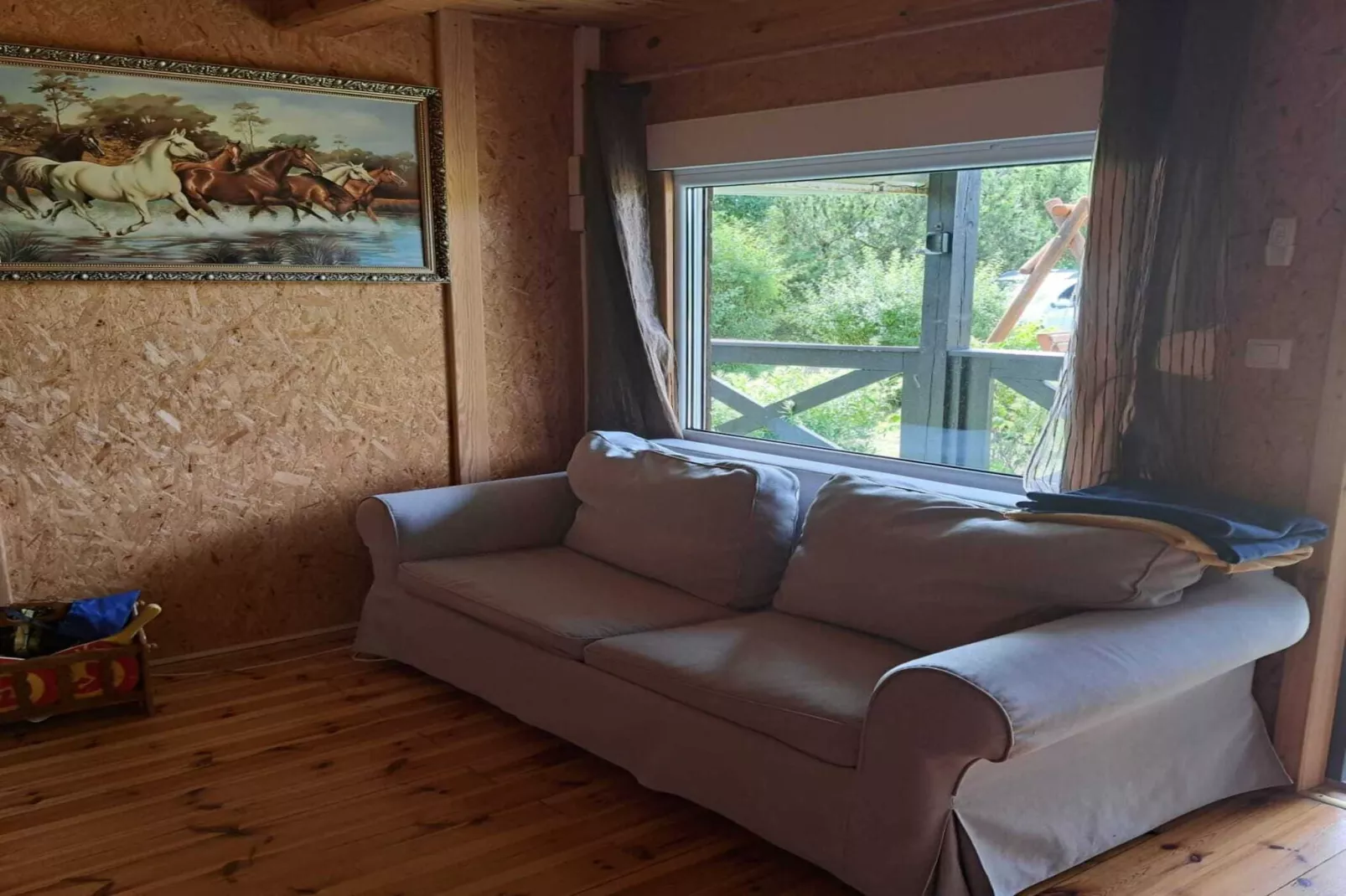 Holiday home in Dobrogoszcz-Woonkamer