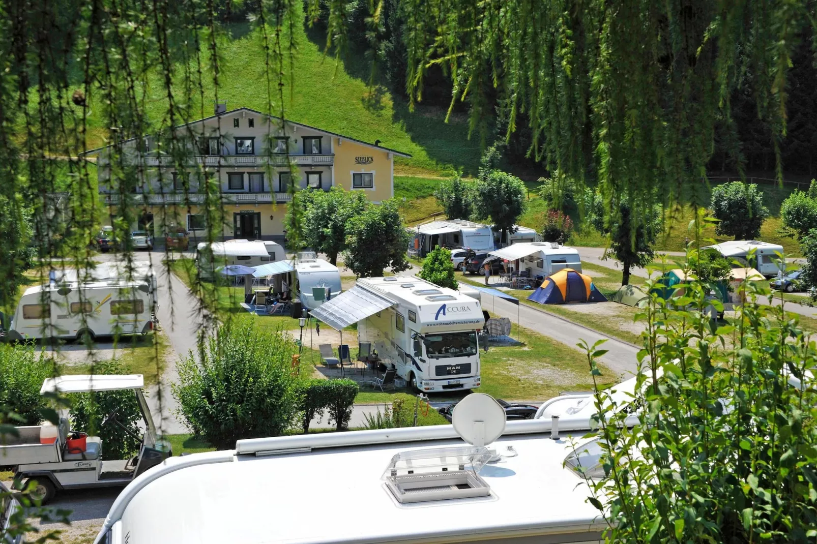 Camping Seeblick Toni - 2 Personen-Uitzicht zomer