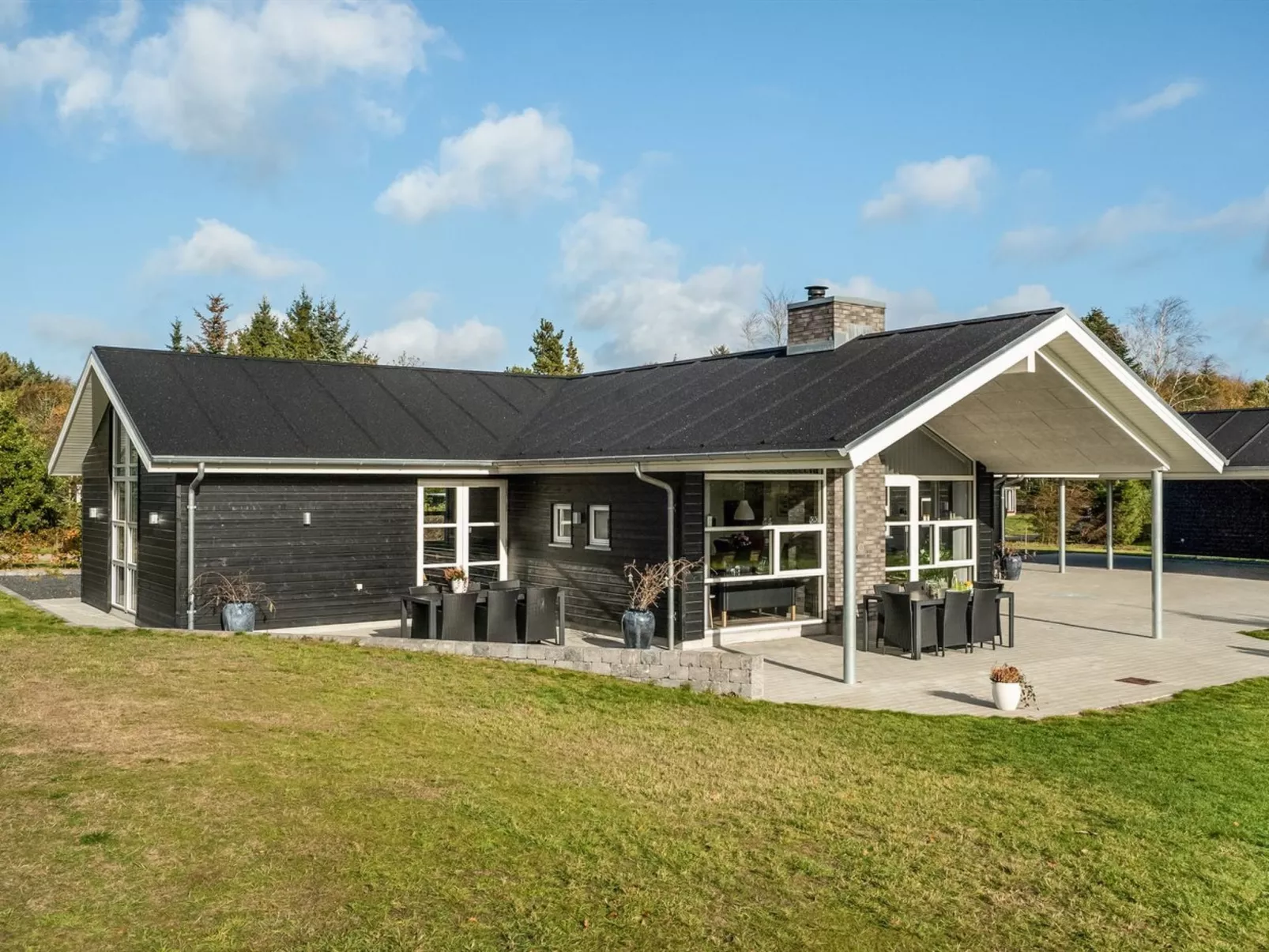 "Geri" - 700m from the sea-Buiten