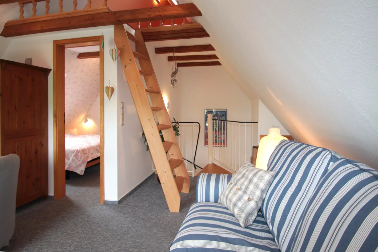Ferienwohnung in Hilgenriedersiel-Woonkamer
