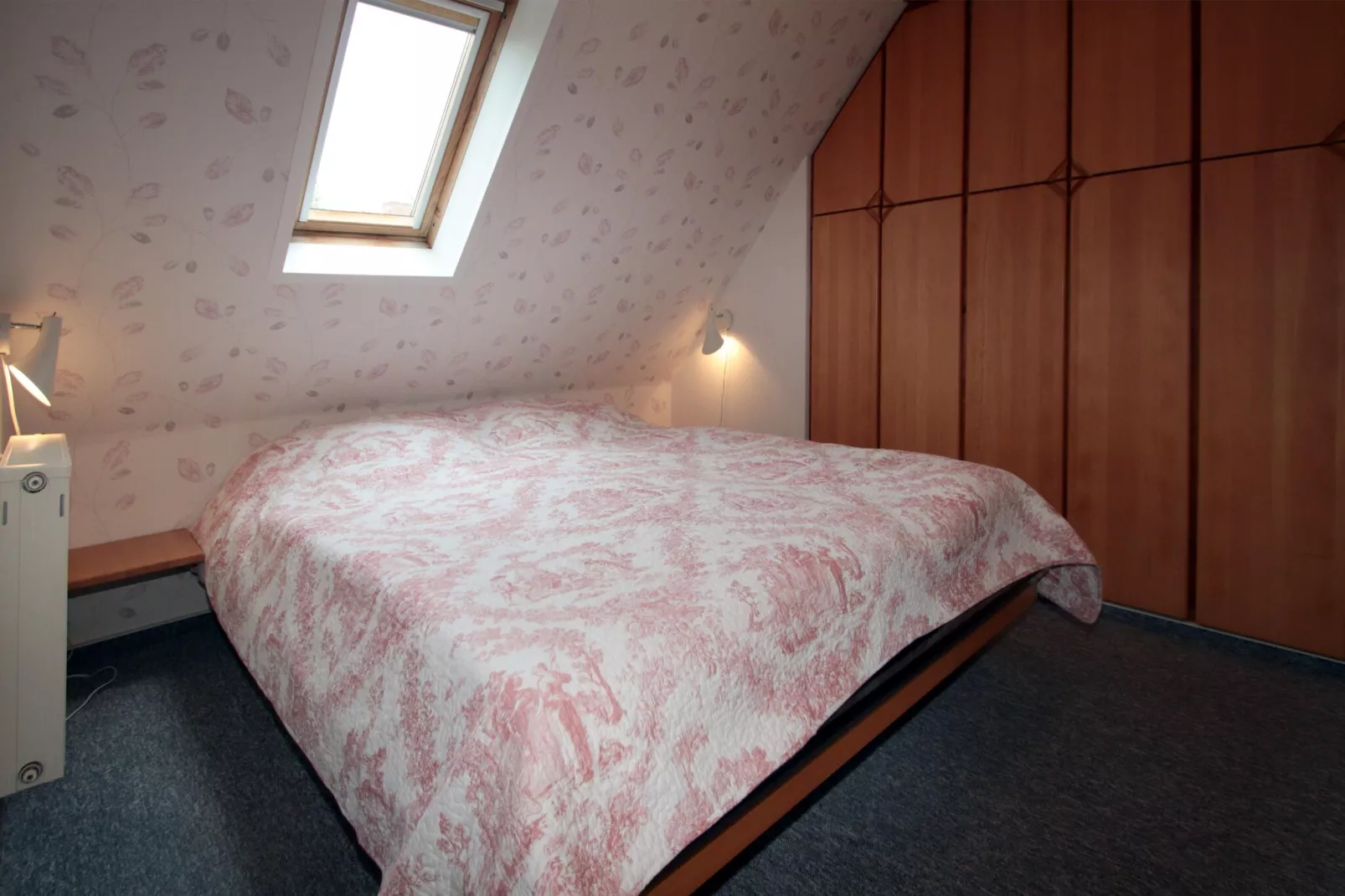 Ferienwohnung in Hilgenriedersiel-Slaapkamer